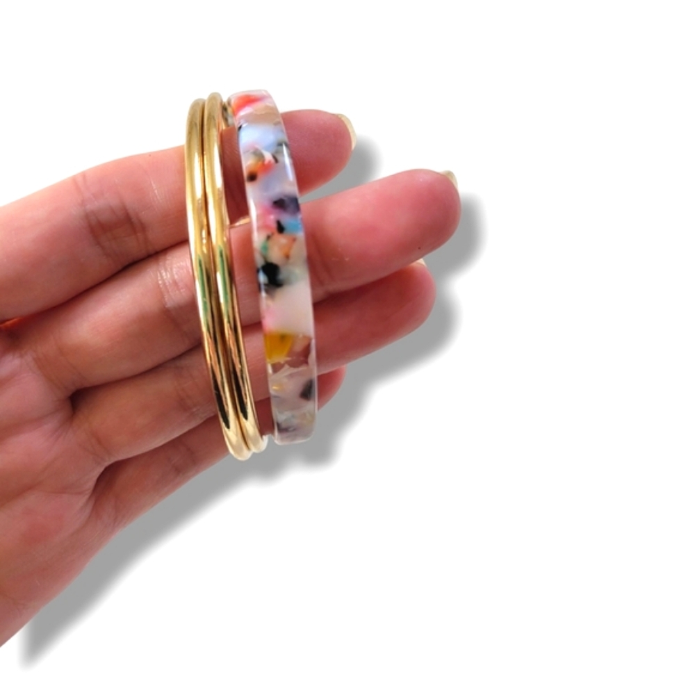 LOFT | NWOT Pretty Multicolor Gold Tone 3 Tier Bangle Bracelet - Picture 8 of 9
